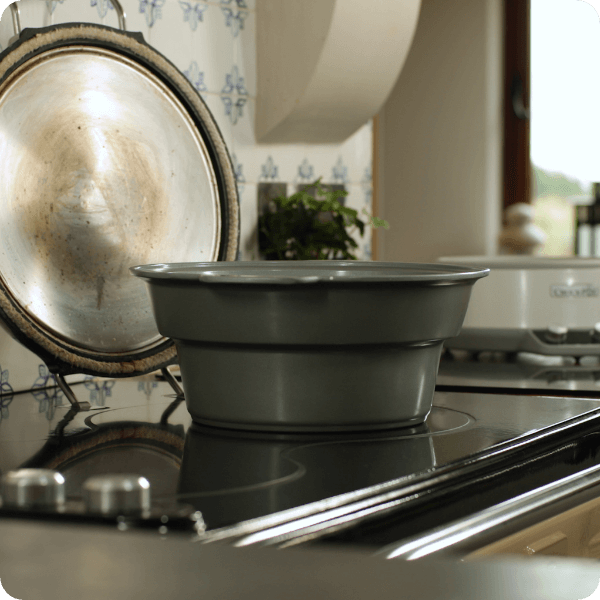 Wysokiej jakości wolnowar z&nbsp;wielofunkcyjną misą