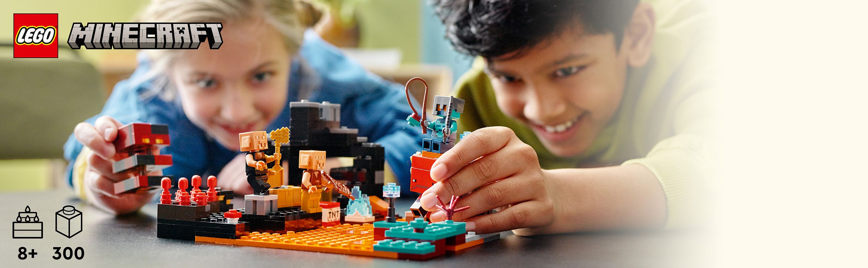 Zabawa w stylu Minecrafta® w biomie Netheru